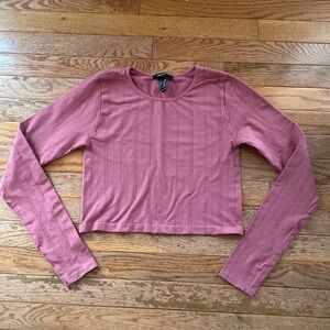 pink mauve workout cropped long sleeve top